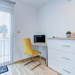 Oasis House With Pool Near Center Novi Vinodolski