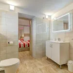 Oasis House With Pool Near Center Villa