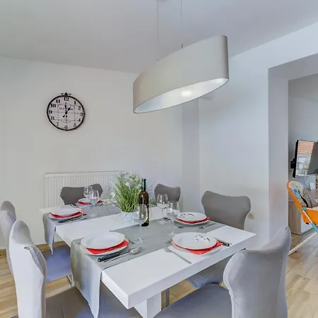 Oasis House With Pool Near Center * Novi Vinodolski